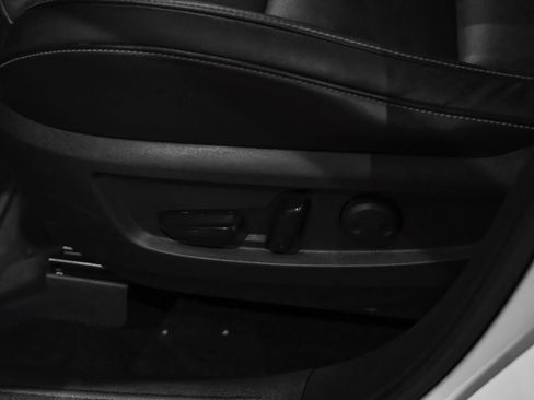 Used 2021 INFINITI QX50 Luxe FWD image 27