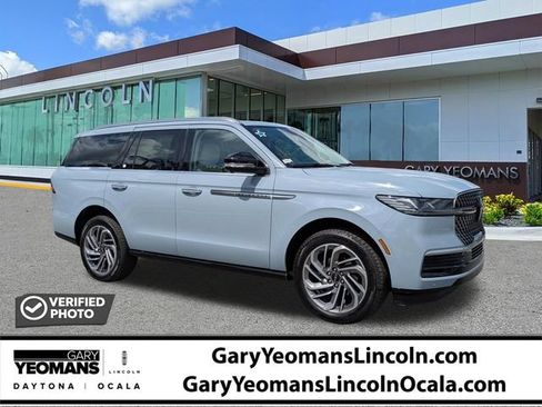 New 2026 Lincoln Navigator Reserve AWD/4WD image 1
