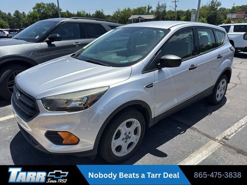 Used 2018 Ford Escape S FWD image 1