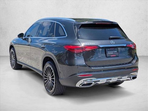 Certified 2026 Mercedes-Benz GLC 300 image 8