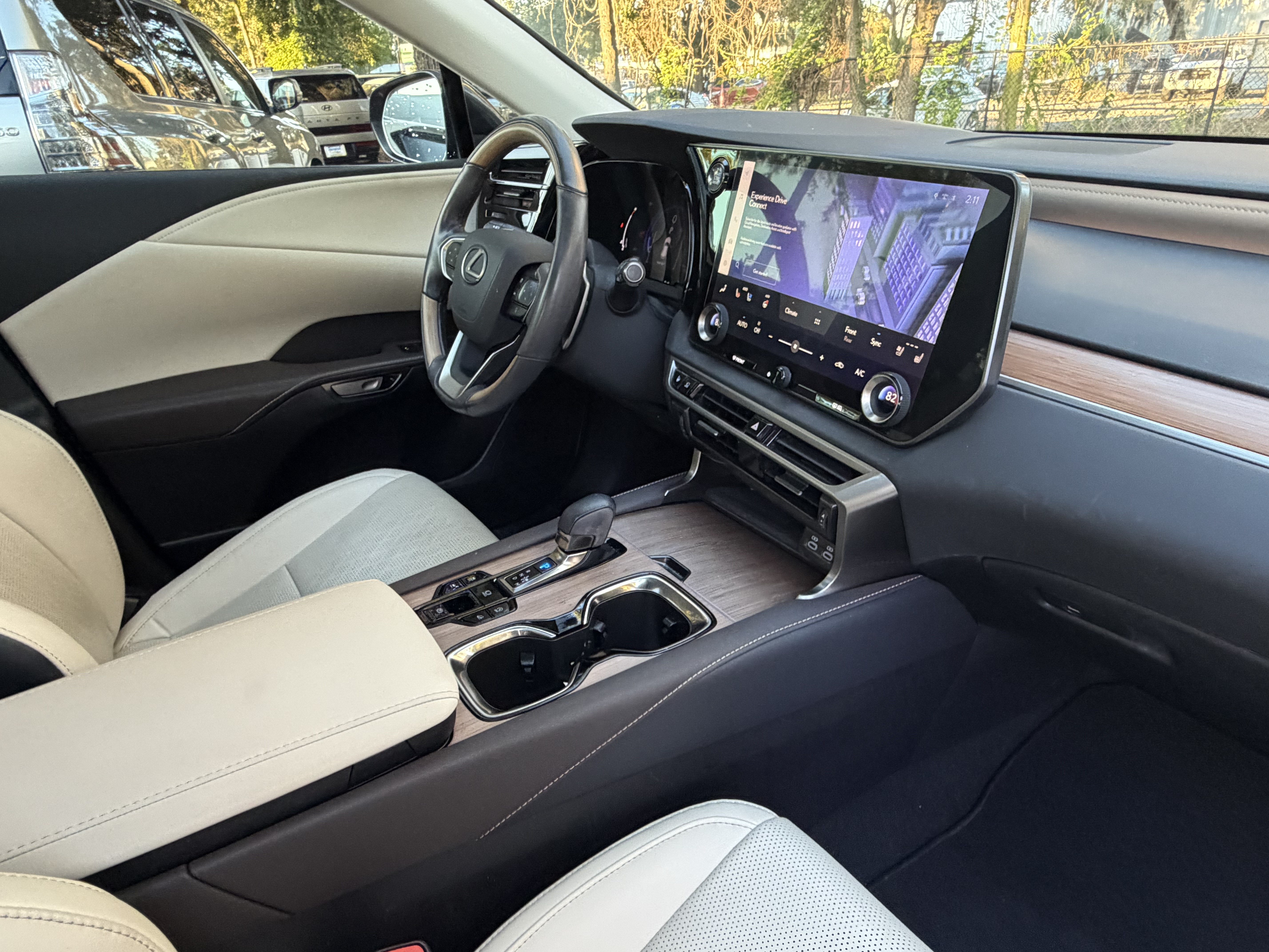 Certified 2024 Lexus RX 350 Premium Plus w/ Convenience Package AWD/4WD image 43