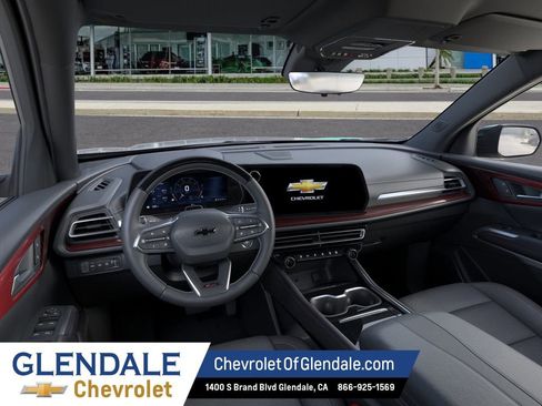 New 2026 Chevrolet Traverse Z71 w/ Enhanced Driving Package AWD/4WD image 15