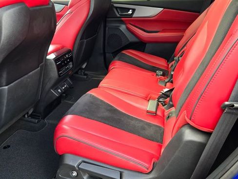 Used 2022 Acura MDX A-Spec image 11