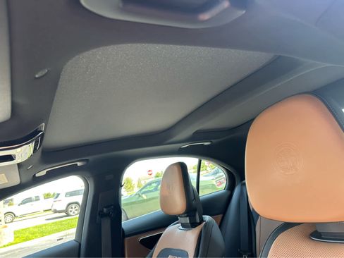 Used 2025 Mercedes-Benz E 53 AMG e 4MATIC Sedan image 10