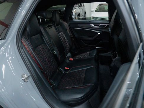Used 2022 Audi RS 6 w/ Carbon Optic Package AWD/4WD image 30