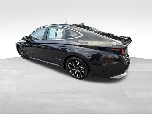 Used 2025 Hyundai Sonata SEL FWD image 3