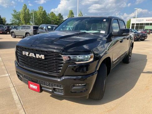 Used 2025 RAM 1500 Laramie w/ Sport Appearance Package AWD/4WD image 3