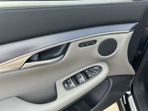 Certified 2025 INFINITI QX50 Luxe AWD/4WD image 16