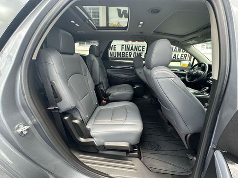 Used 2019 Buick Enclave Premium w/ Experience Buick Package FWD image 31