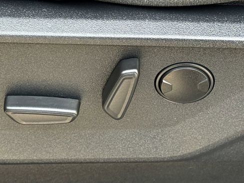 Used 2022 Ford F150 XLT w/ Equipment Group 302A High image 22