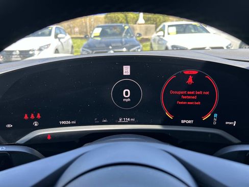 Used 2020 Porsche Taycan 4S AWD/4WD image 22