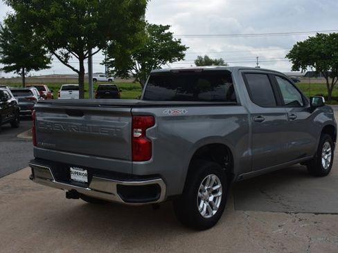 Used 2023 Chevrolet Silverado 1500 LT AWD/4WD image 5