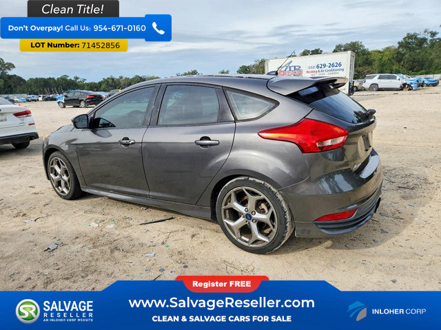 Used 2015 Ford Focus ST w/ Equipment Group 402A FWD image 3