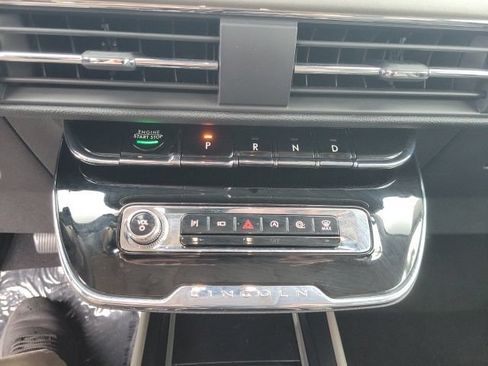 Used 2024 Lincoln Corsair FWD image 9