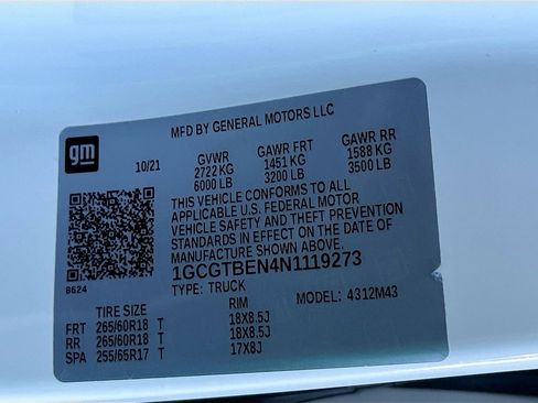 Used 2022 Chevrolet Colorado W/T w/ Custom Special Edition image 29