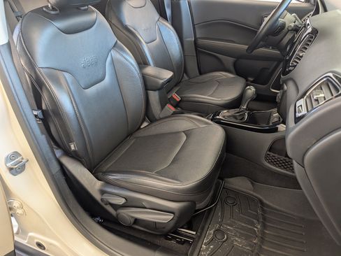 Used 2021 Jeep Compass Limited FWD image 20