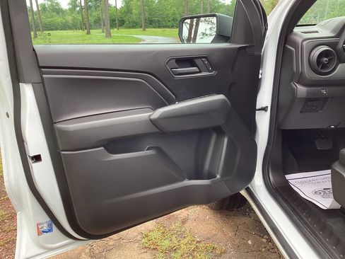 New 2026 Chevrolet Colorado W/T w/ Advanced Trailering Package AWD/4WD image 11