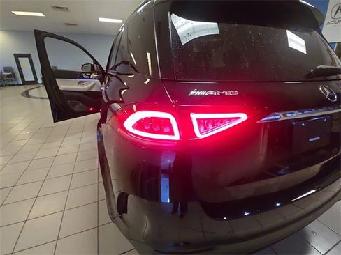 Used 2022 Mercedes-Benz GLE 53 AMG 4MATIC image 28