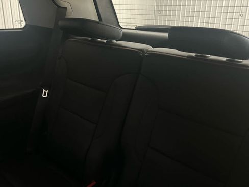 Used 2023 GMC Acadia AT4 w/ Technology Package image 22