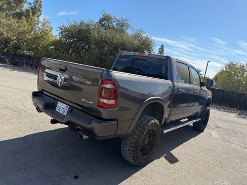 Used 2019 RAM 1500 Laramie AWD/4WD image 5
