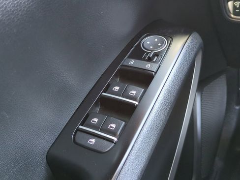 Certified 2025 Kia Soul LX image 22