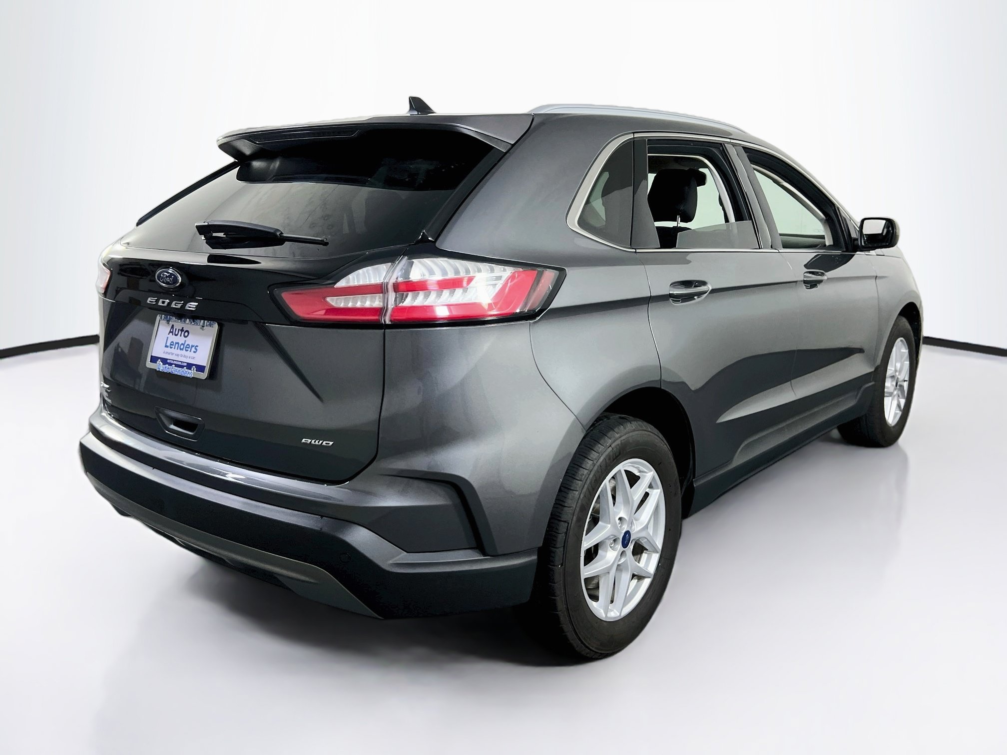 Used 2022 Ford Edge SEL AWD/4WD image 5