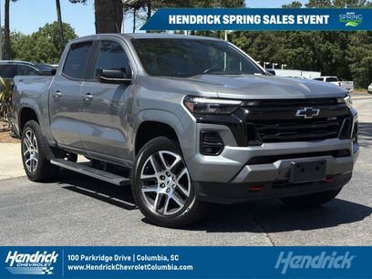 Used 2023 Chevrolet Colorado Z71 w/ Z71 Convenience Package 2