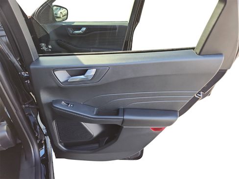 New 2026 Ford Escape ST-Line image 25