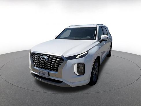 Used 2021 Hyundai Palisade Limited FWD image 6