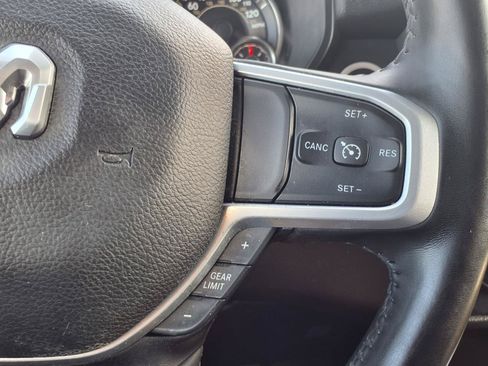 Used 2021 RAM 1500 Big Horn AWD/4WD image 16