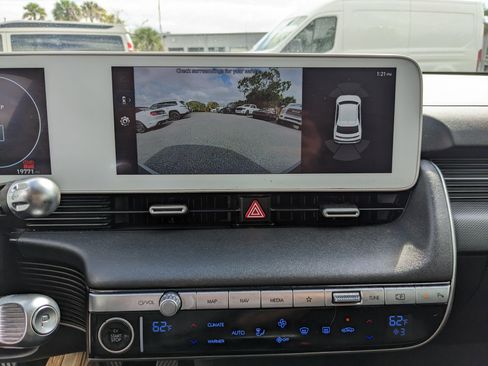 Used 2023 Hyundai Ioniq 5 SEL image 25