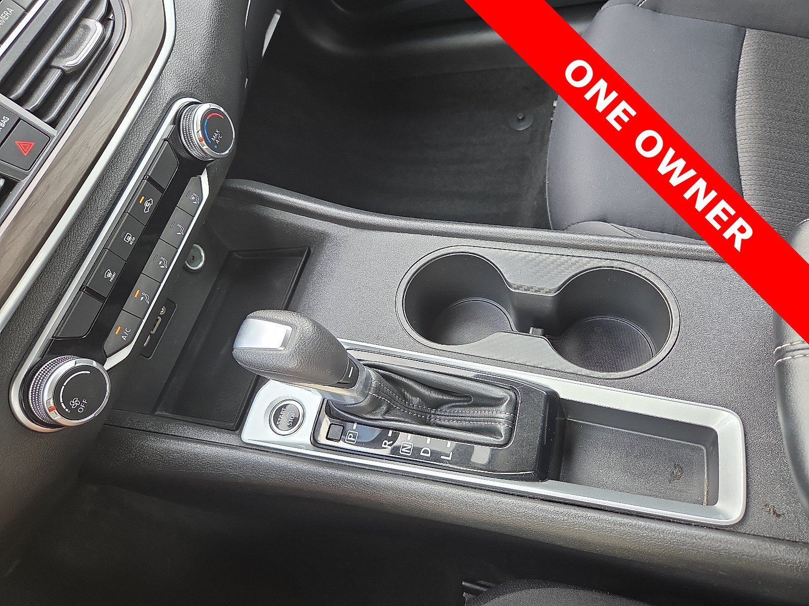 Used 2025 Nissan Altima 2.5 SV FWD image 25
