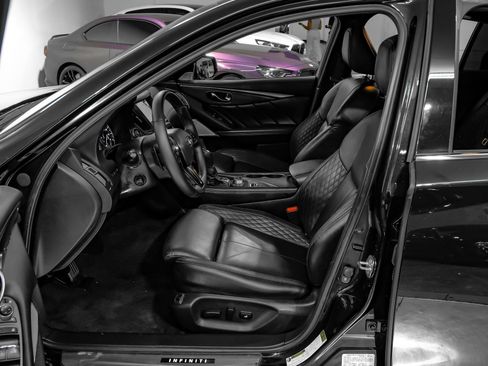 Used 2024 INFINITI Q50 Red Sport 400 w/ Black Opal Edition RWD image 4