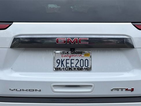 Used 2023 GMC Yukon XL AT4 image 50