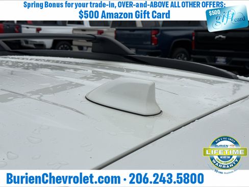 Used 2022 Toyota RAV4 XLE Premium w/ Carpet Mat Package (TMS) image 34