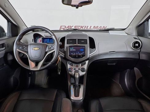 Used 2015 Chevrolet Sonic LTZ FWD image 22