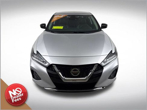 Used 2020 Nissan Maxima 3.5 SV w/ Floor Mat Group FWD image 9