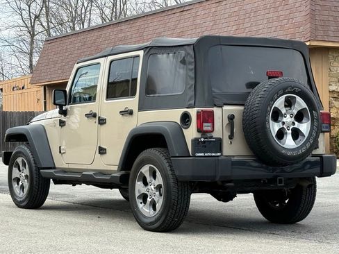 Used 2016 Jeep Wrangler Unlimited Sport w/ Quick Order Package 24S AWD/4WD image 3
