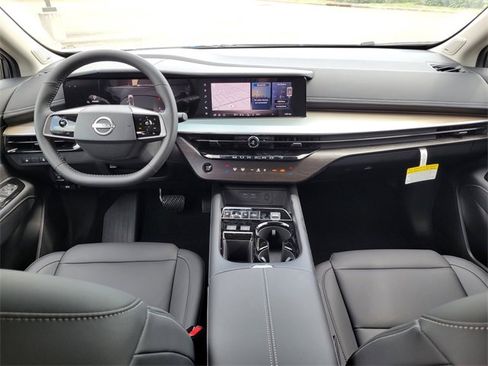 New 2025 Nissan Murano SL image 7