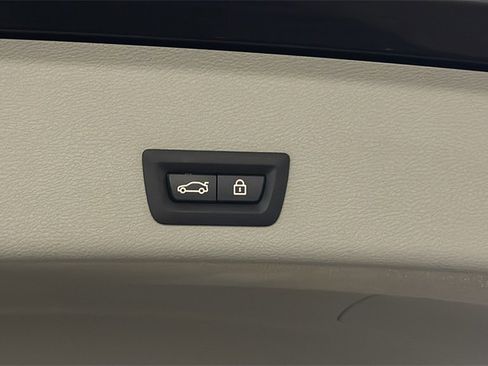 Used 2016 BMW X4 xDrive28i image 16