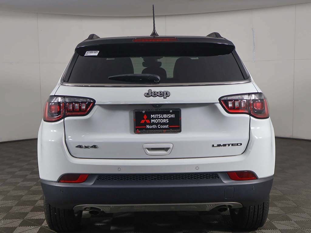 Used 2023 Jeep Compass Limited w/ Sun and Sound Group AWD/4WD image 13