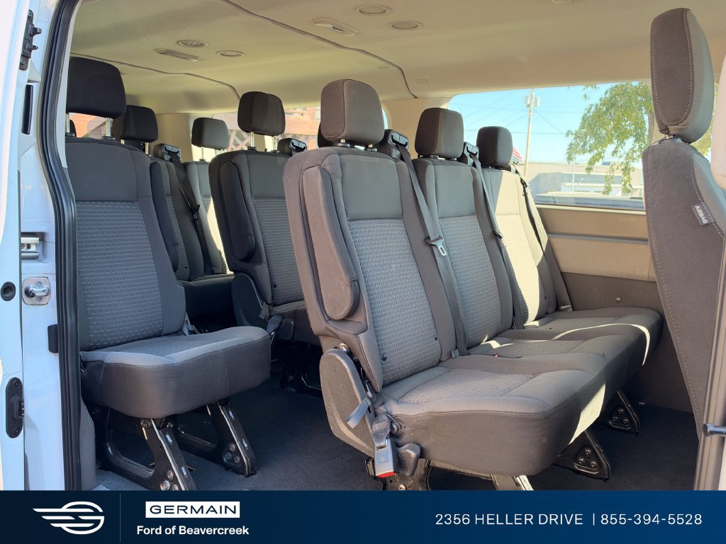 Used 2023 Ford Transit 350 XLT RWD image 3