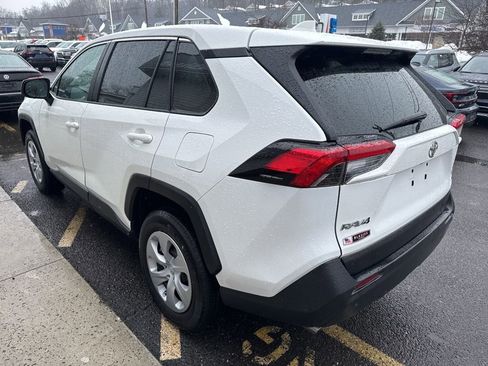 Used 2024 Toyota RAV4 LE image 6