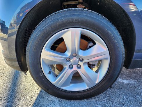 Certified 2025 Land Rover Range Rover Velar S image 4