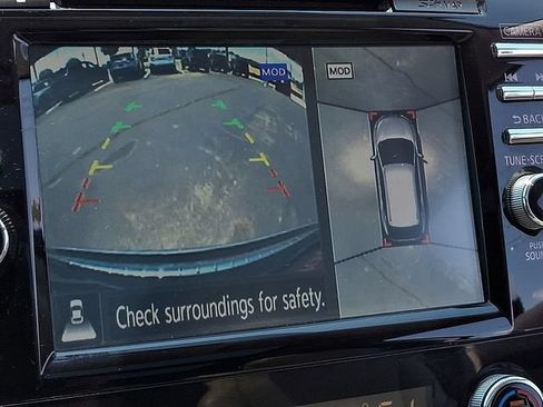 Used 2016 Nissan Murano SL w/ SL Technology Package FWD image 19