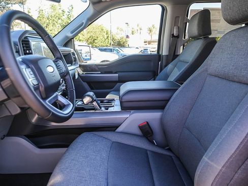 New 2025 Ford F150 Lightning XLT image 21