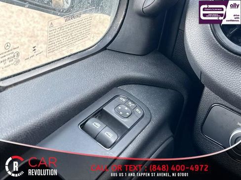 Used 2023 Mercedes-Benz Sprinter 2500 image 25
