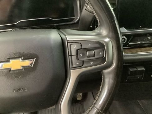 Used 2024 Chevrolet Silverado 2500 LT AWD/4WD image 17
