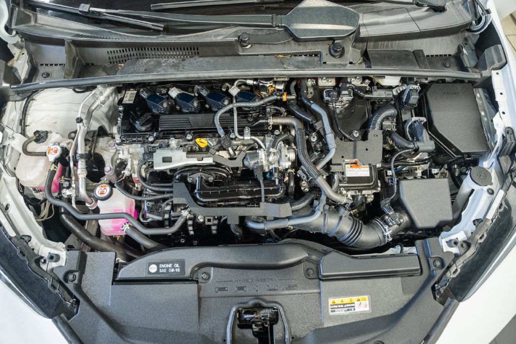 Used 2024 Toyota Prius Limited AWD/4WD image 17