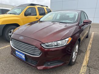 Used 2015 Ford Fusion SE image 1